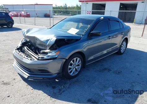 2015 Volkswagen Jetta 1.8T Se from USA, damaged, VIN 3VWD17AJ5FM225497